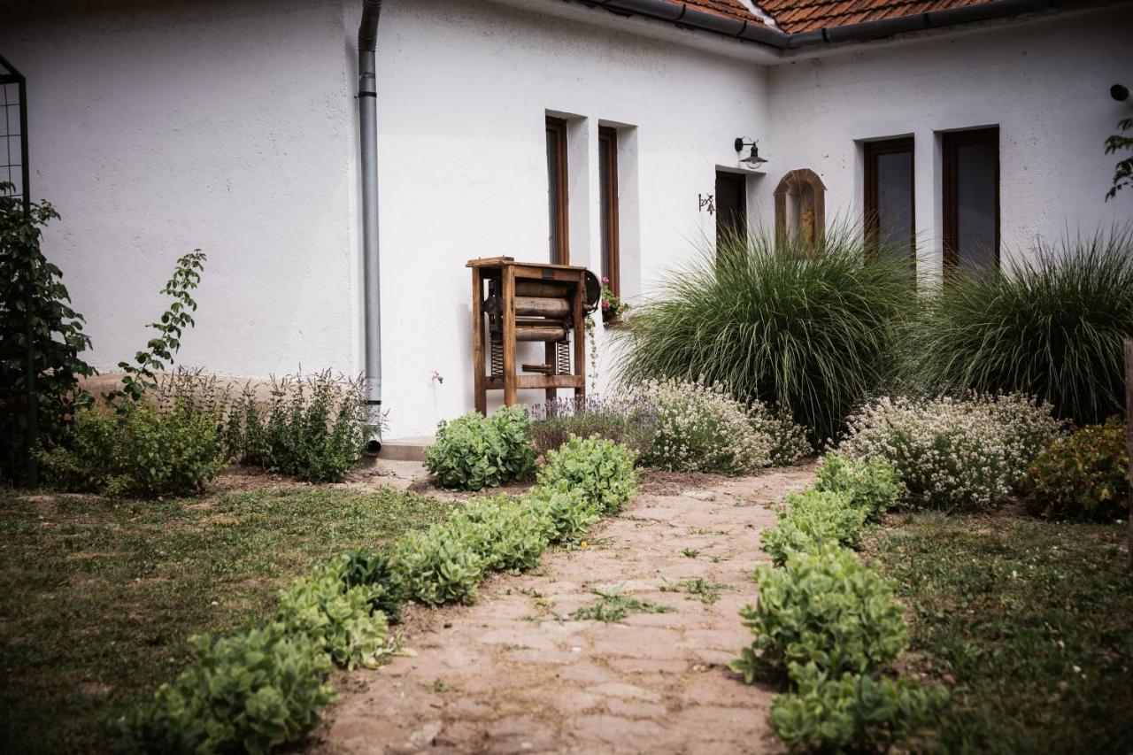 Apartament Madaras Haz Tard Zewnętrze zdjęcie